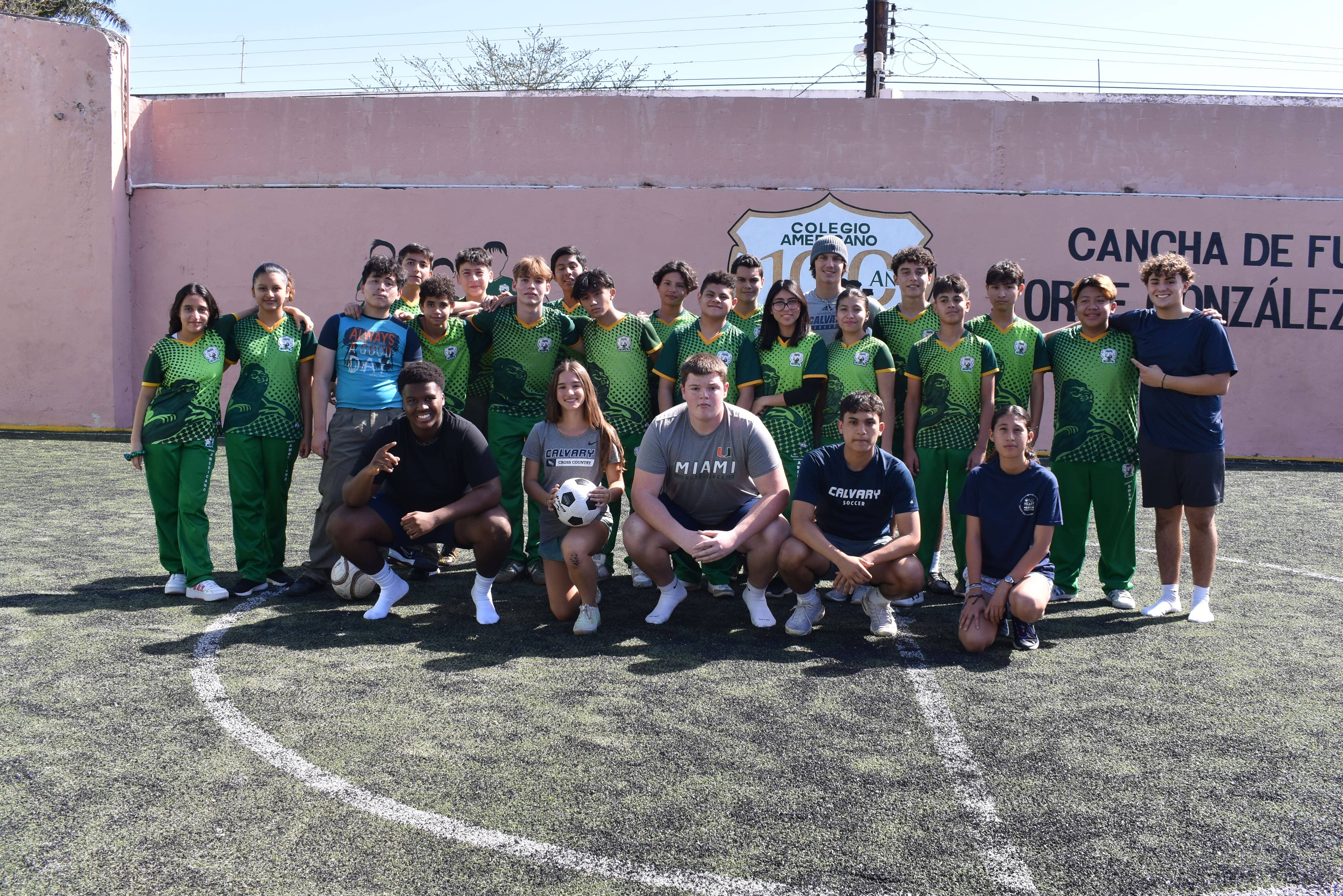 MTC_0549 Equipo de futbol colegio americano de Mérida