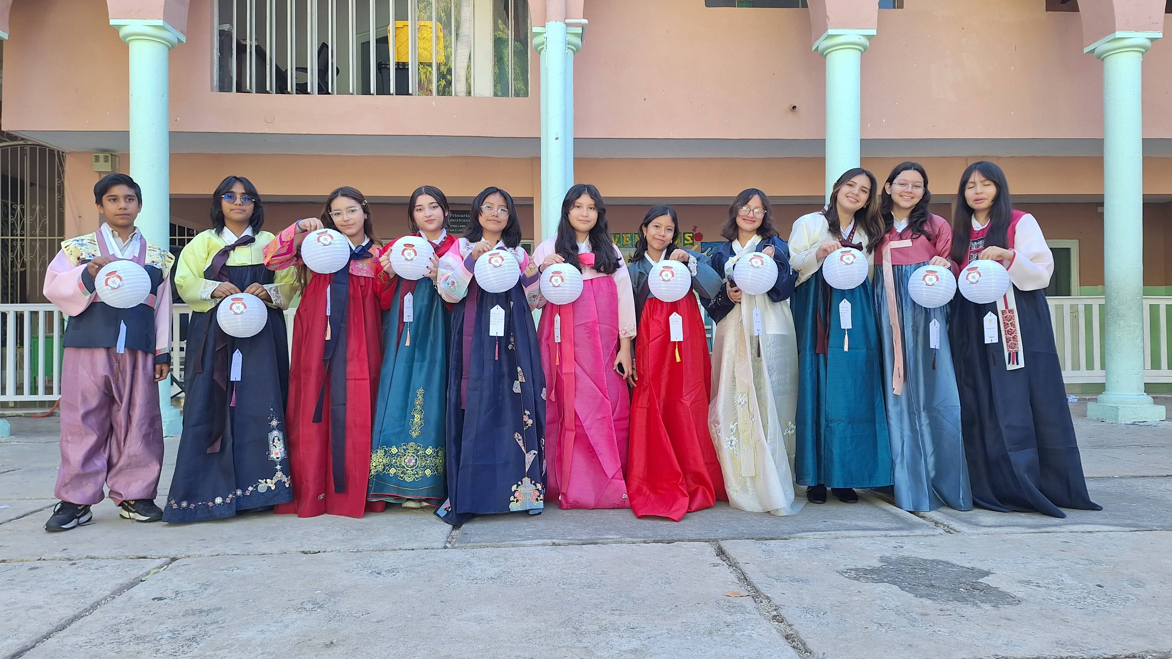 Alumnos clases de coreano en Mérida